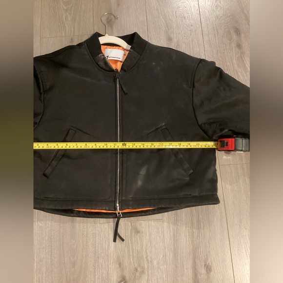 Super Stylish T by Alexander Wang cropped bomber jacket. Size M - Picture 9 of 10